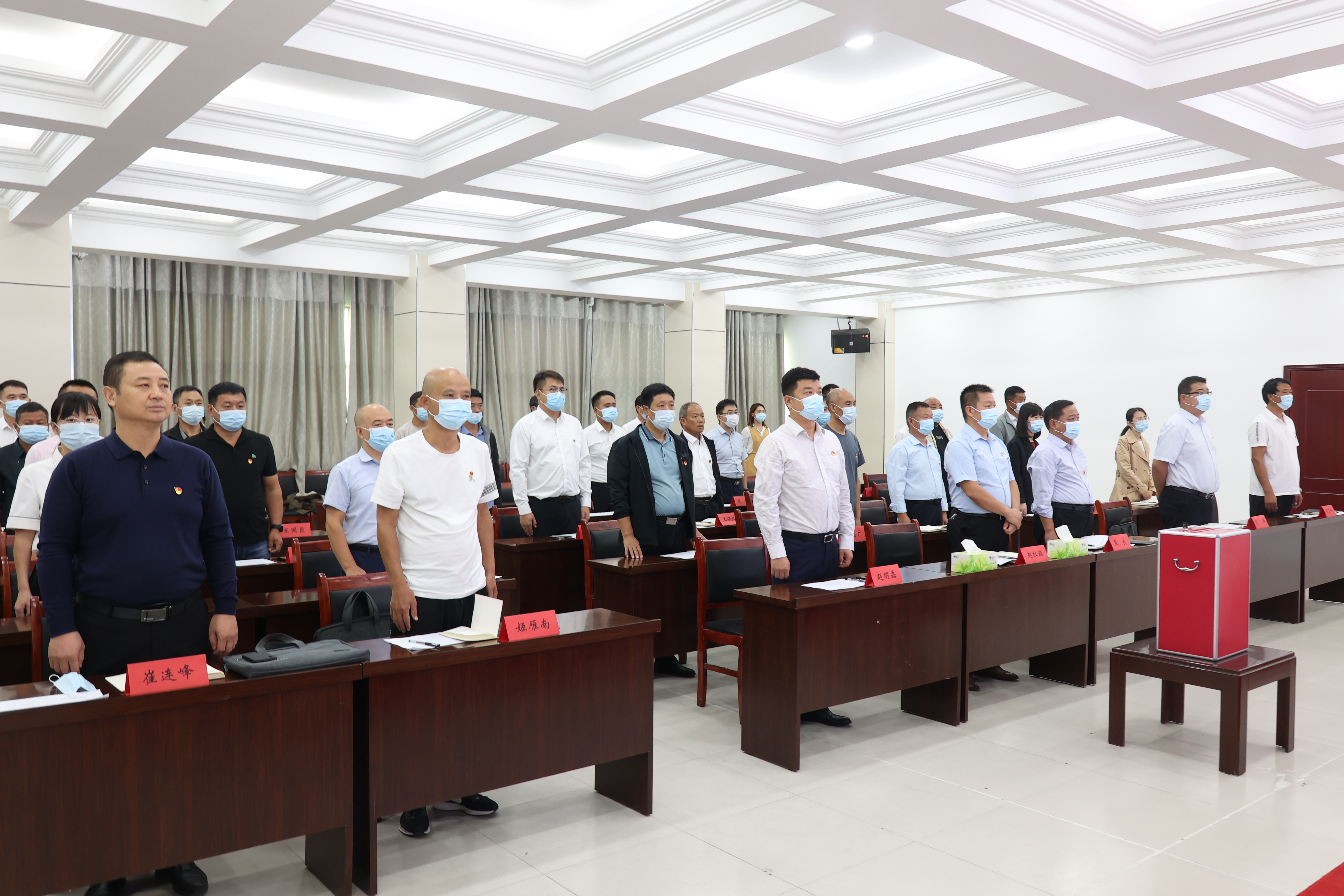 2N7A2852.JPG 2N7A2852.JPG